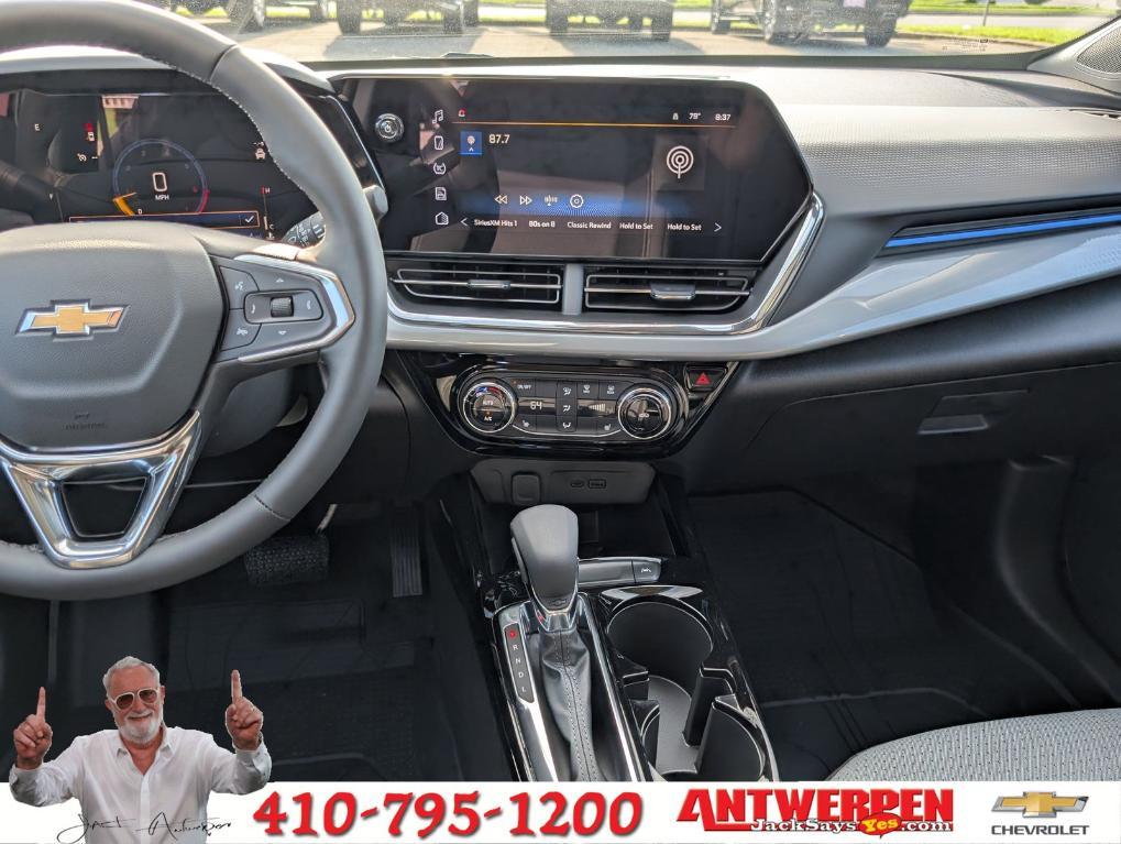 new 2025 Chevrolet Trax car, priced at $22,718
