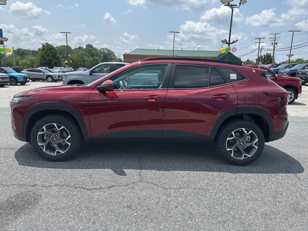 new 2025 Chevrolet Trax car, priced at $24,640