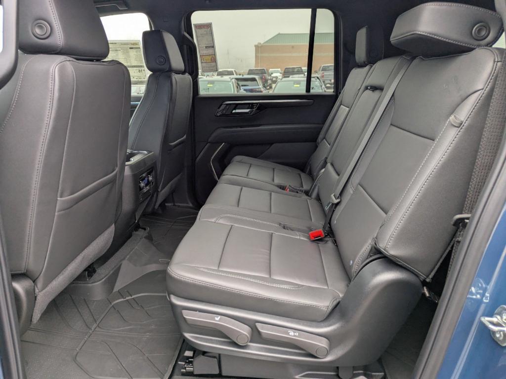 new 2025 Chevrolet Suburban car, priced at $70,770