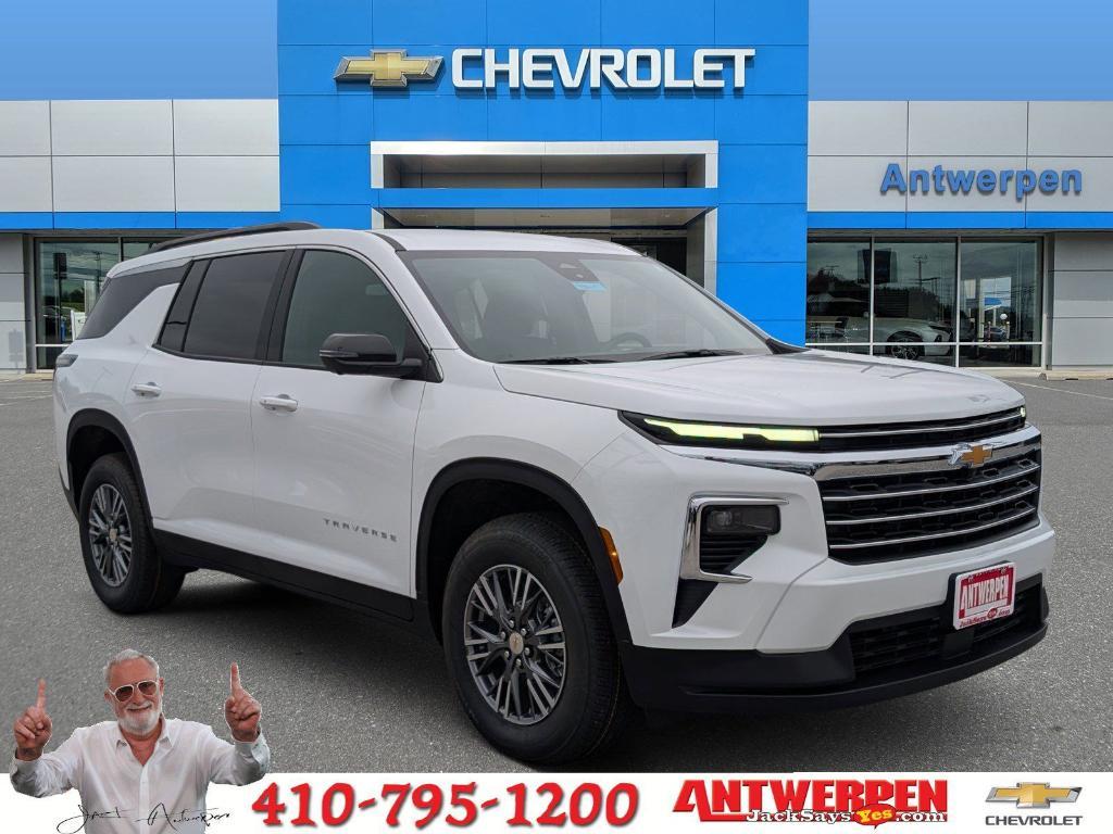 new 2026 Chevrolet Traverse car, priced at $44,015