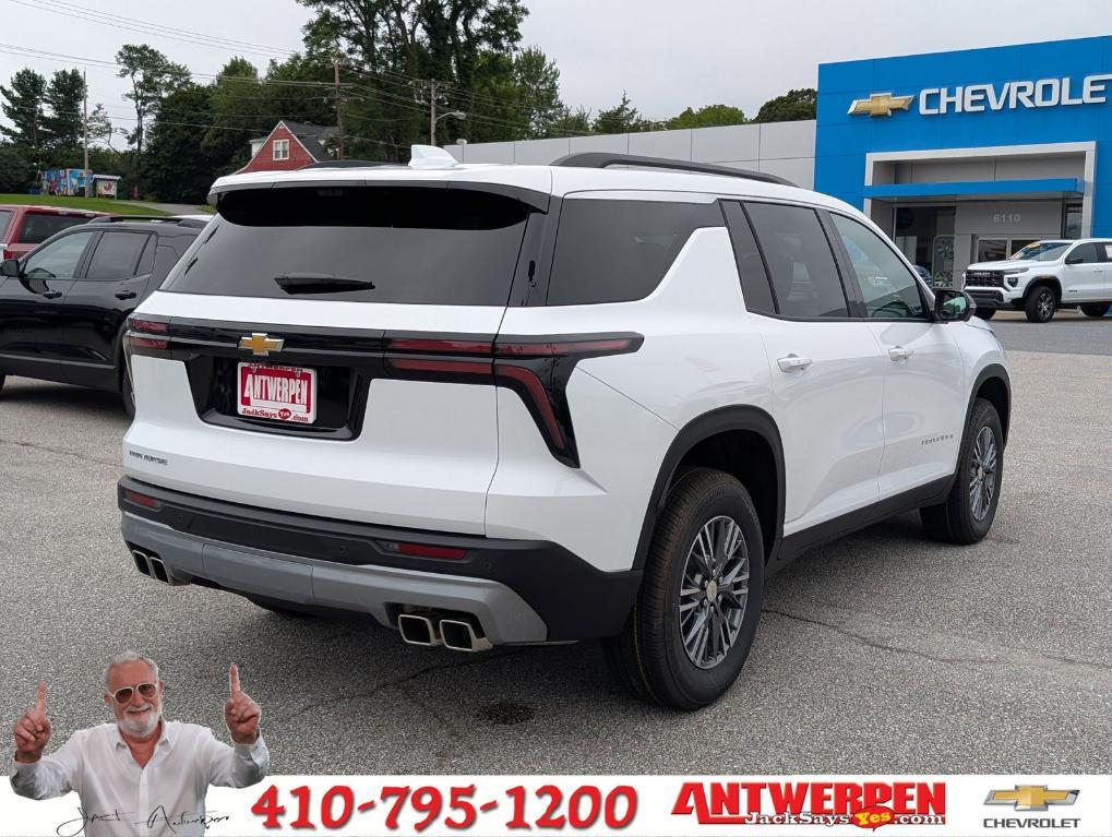 new 2026 Chevrolet Traverse car, priced at $44,015