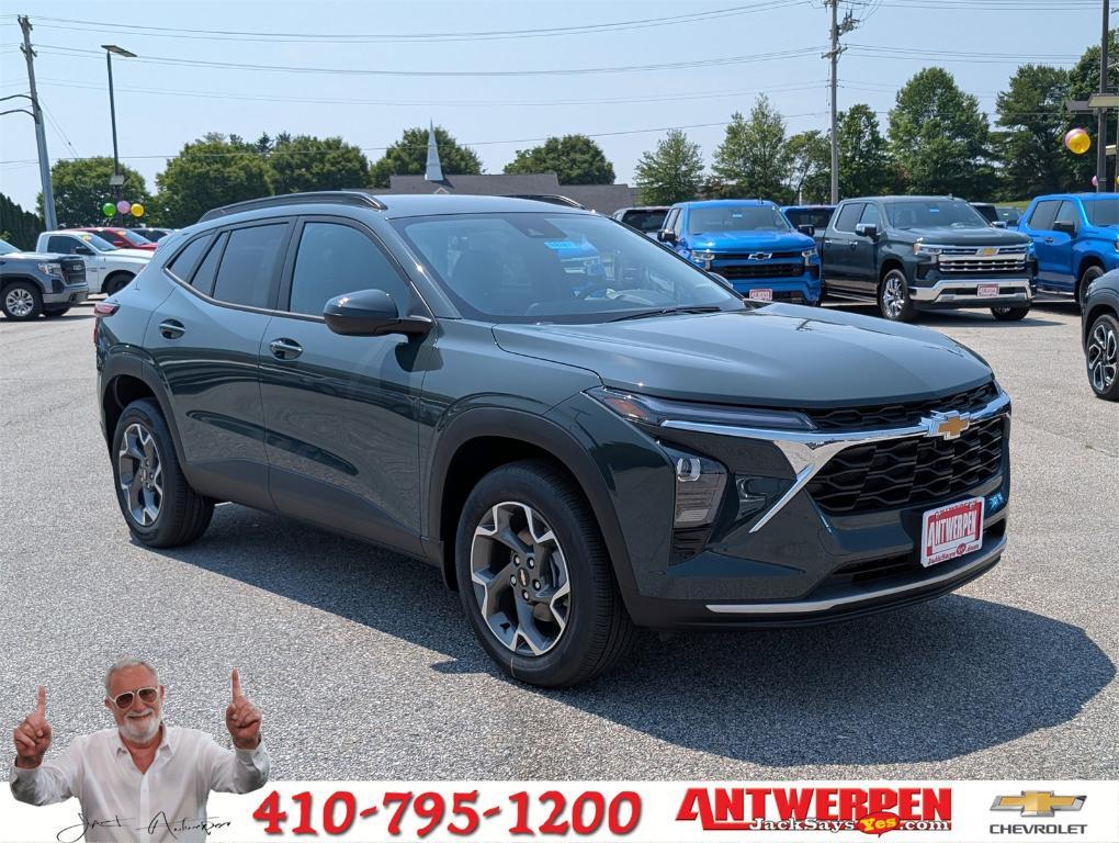 new 2025 Chevrolet Trax car, priced at $24,750