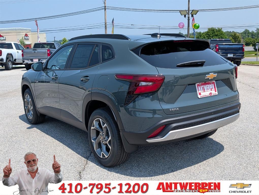 new 2025 Chevrolet Trax car, priced at $24,750