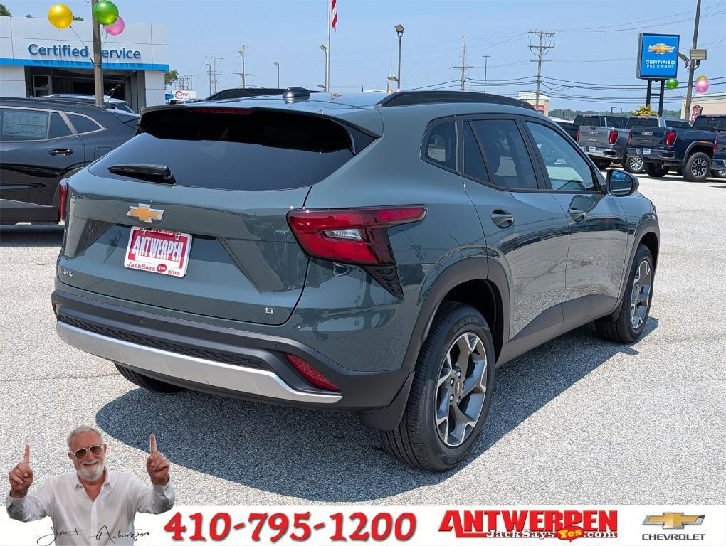 new 2025 Chevrolet Trax car, priced at $24,750