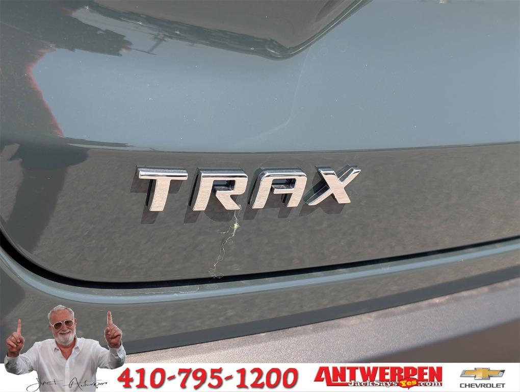 new 2025 Chevrolet Trax car, priced at $24,750
