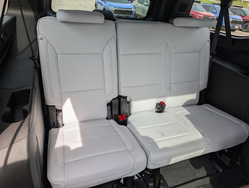 new 2025 Chevrolet Suburban car, priced at $85,705