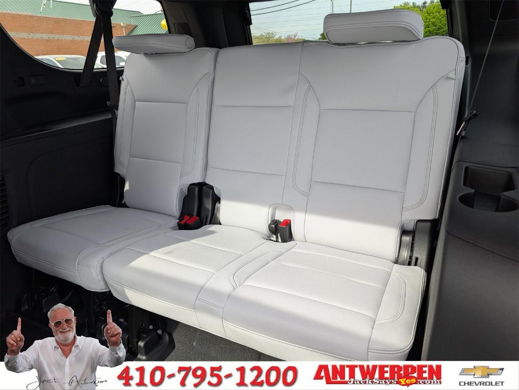 new 2025 Chevrolet Suburban car, priced at $84,205