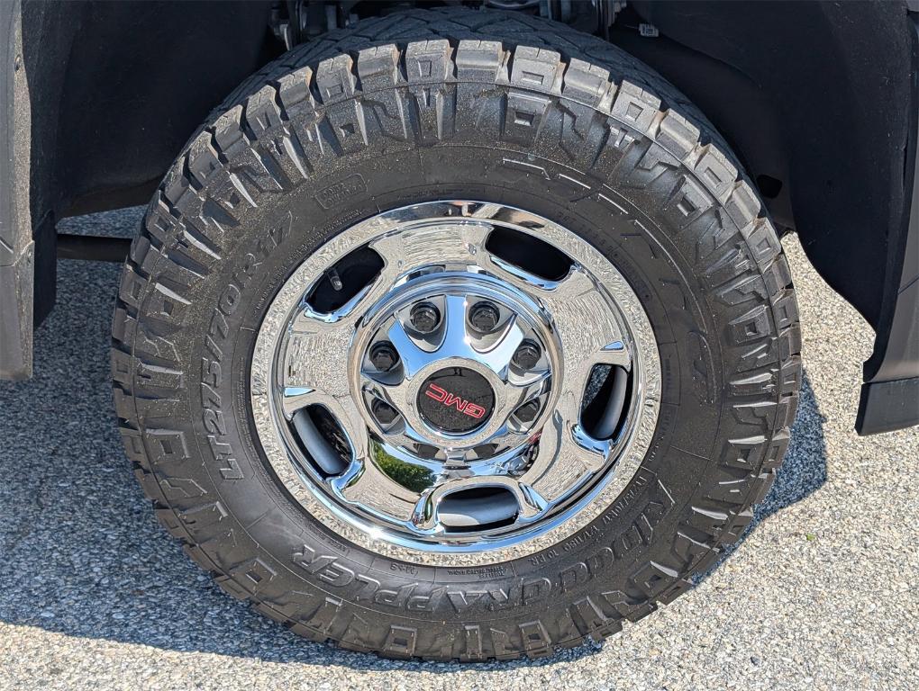used 2024 GMC Sierra 2500 car, priced at $46,695