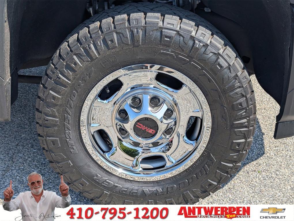 used 2024 GMC Sierra 2500 car, priced at $43,695