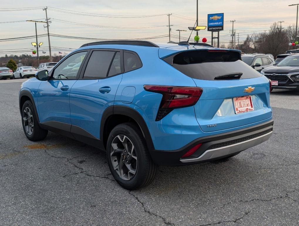 new 2025 Chevrolet Trax car, priced at $24,088