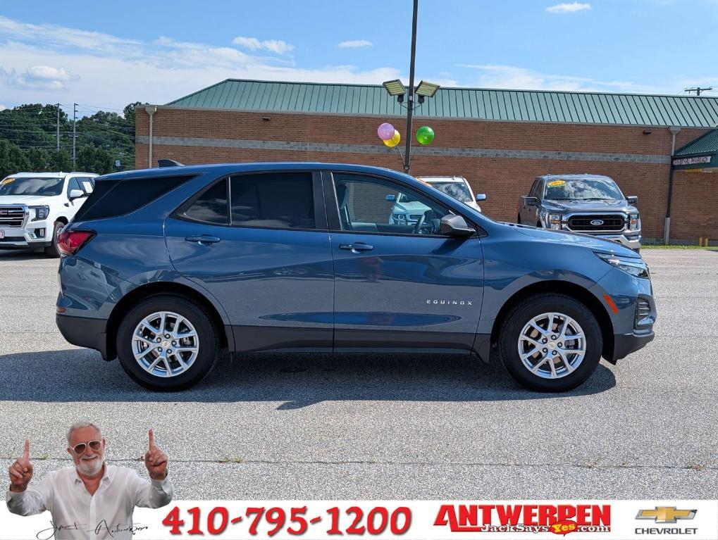 used 2024 Chevrolet Equinox car, priced at $22,995