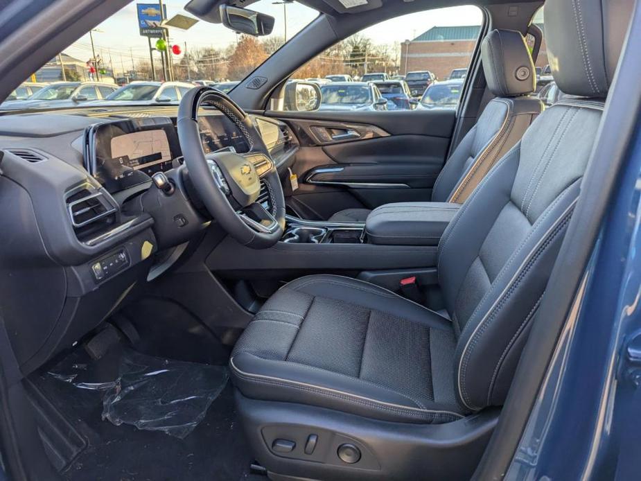 new 2025 Chevrolet Traverse car, priced at $57,995