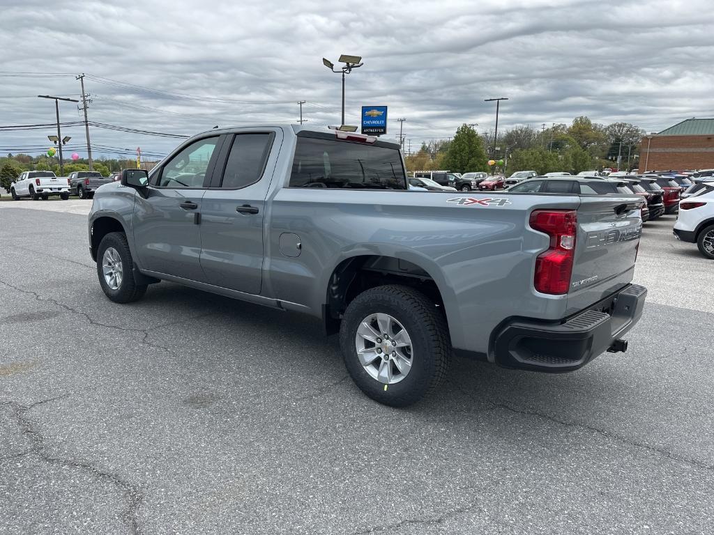 new 2025 Chevrolet Silverado 1500 car, priced at $39,025