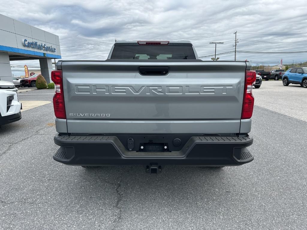 new 2025 Chevrolet Silverado 1500 car, priced at $39,025