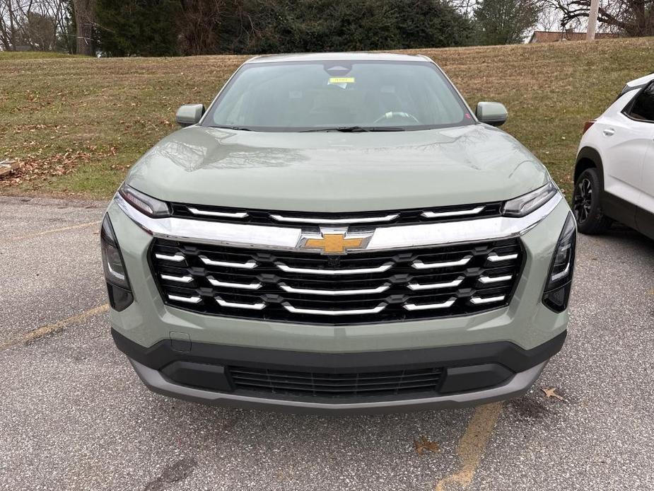 new 2025 Chevrolet Equinox car, priced at $31,870