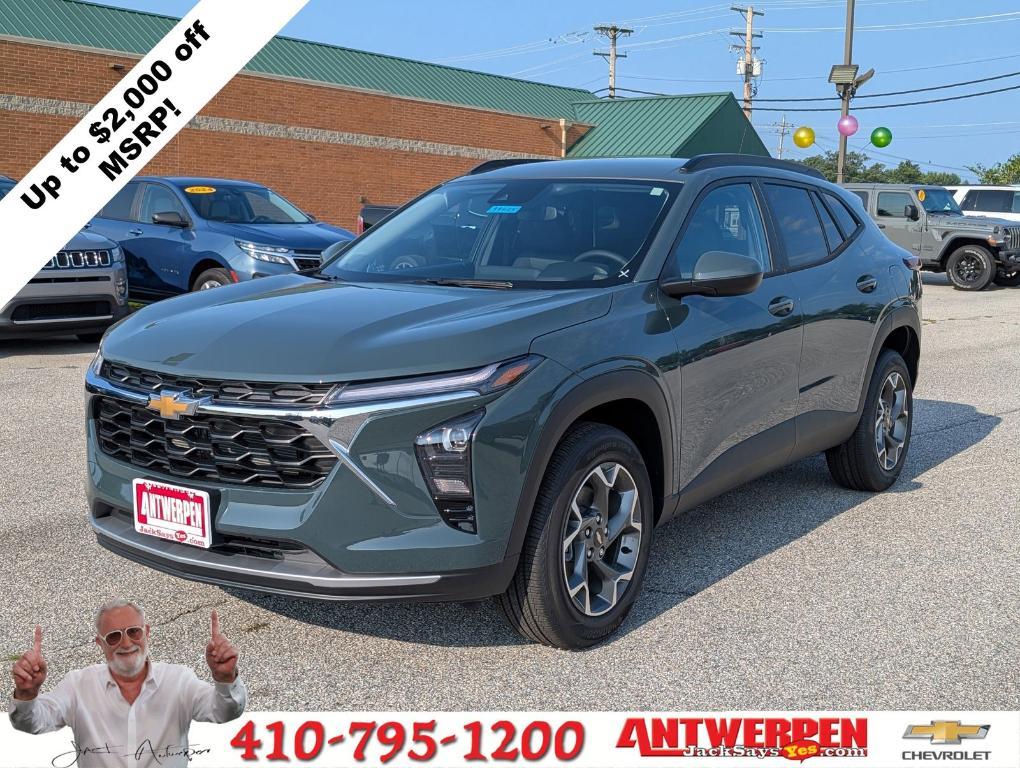 new 2025 Chevrolet Trax car, priced at $25,250