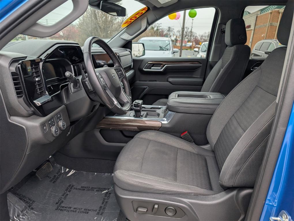 used 2022 Chevrolet Silverado 1500 car, priced at $44,995