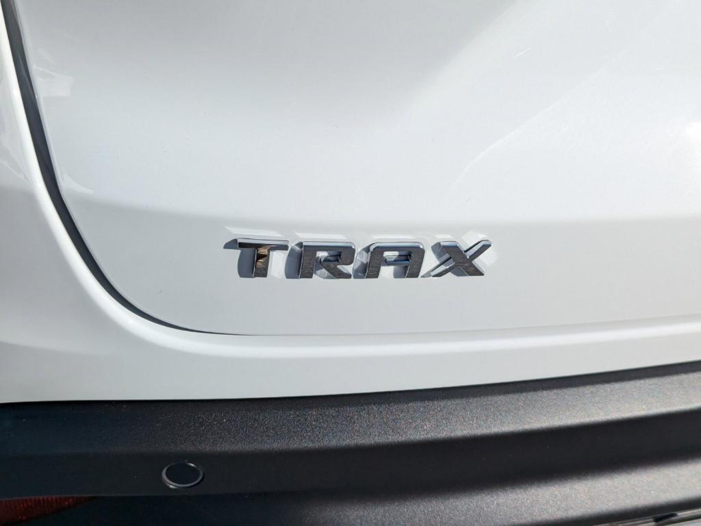 new 2025 Chevrolet Trax car, priced at $24,549