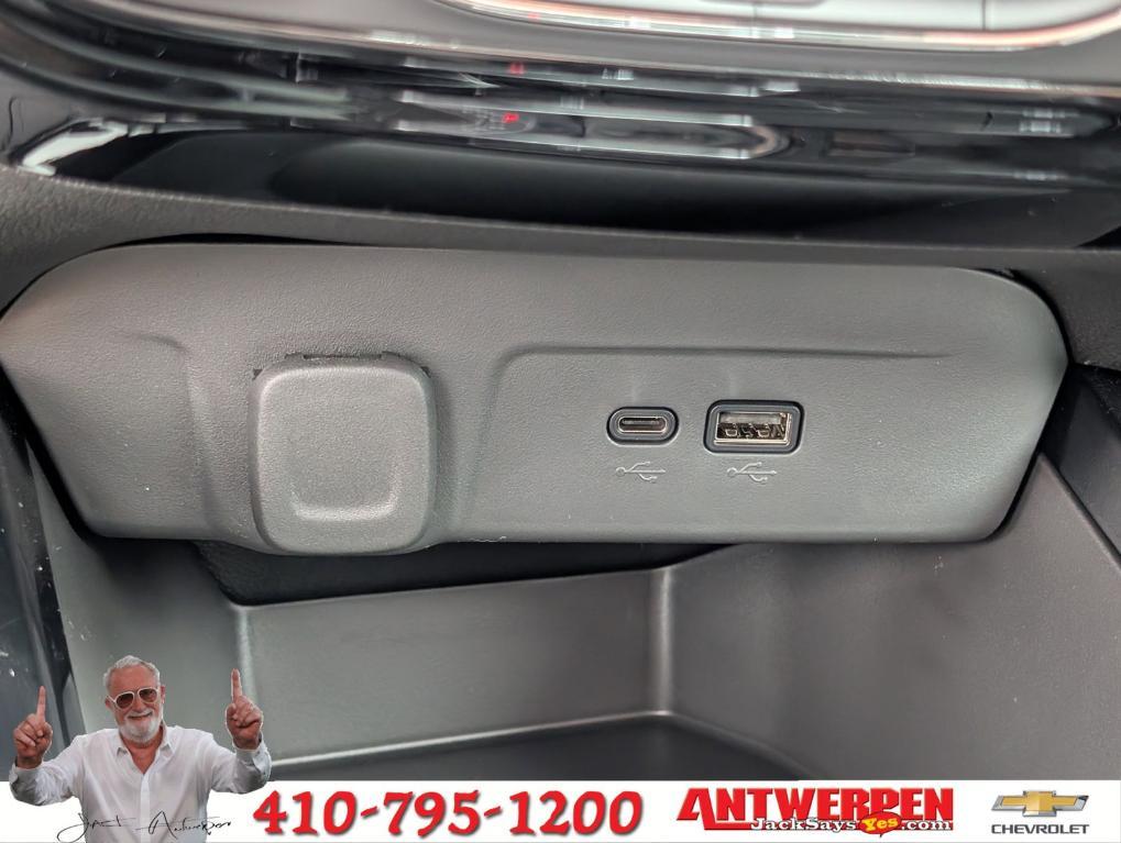 new 2025 Chevrolet Trax car, priced at $22,178