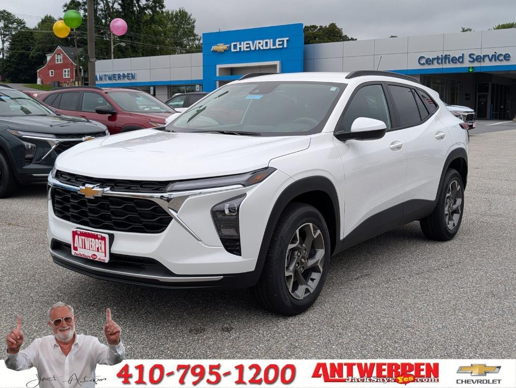new 2025 Chevrolet Trax car, priced at $22,178