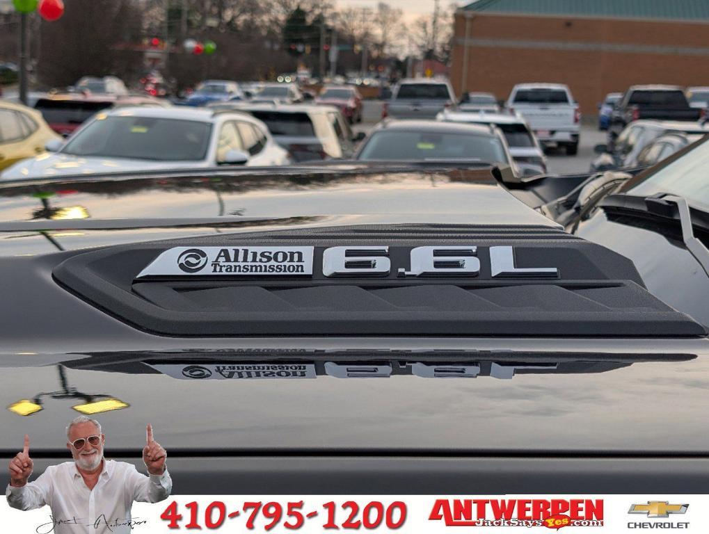 new 2025 Chevrolet Silverado 2500 car, priced at $70,014