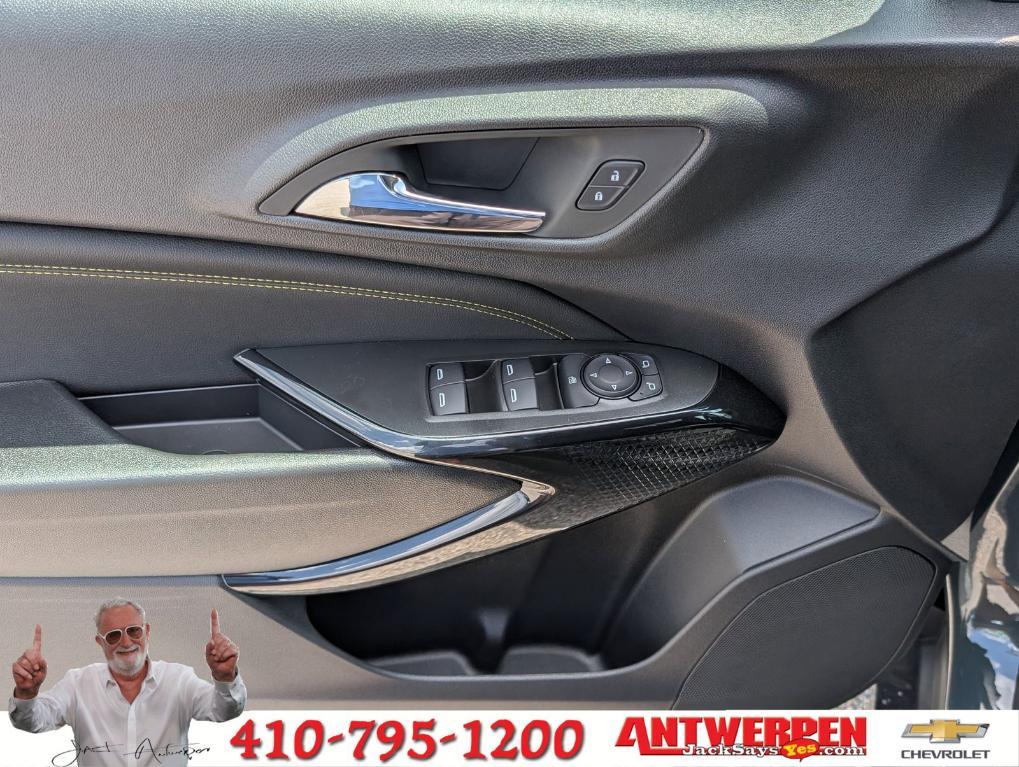 new 2025 Chevrolet Trax car, priced at $24,455