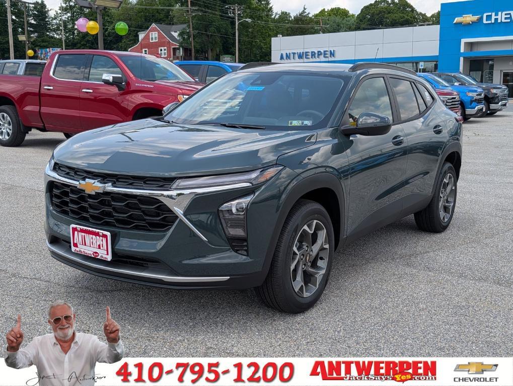 new 2025 Chevrolet Trax car, priced at $24,455