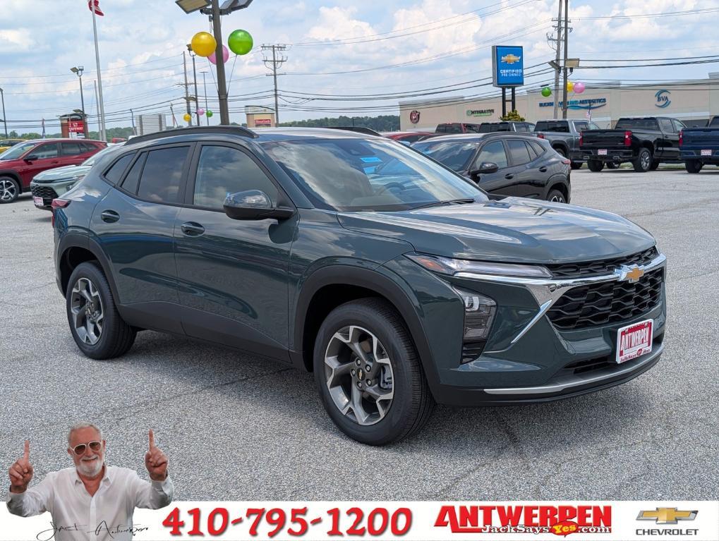 new 2025 Chevrolet Trax car, priced at $24,455
