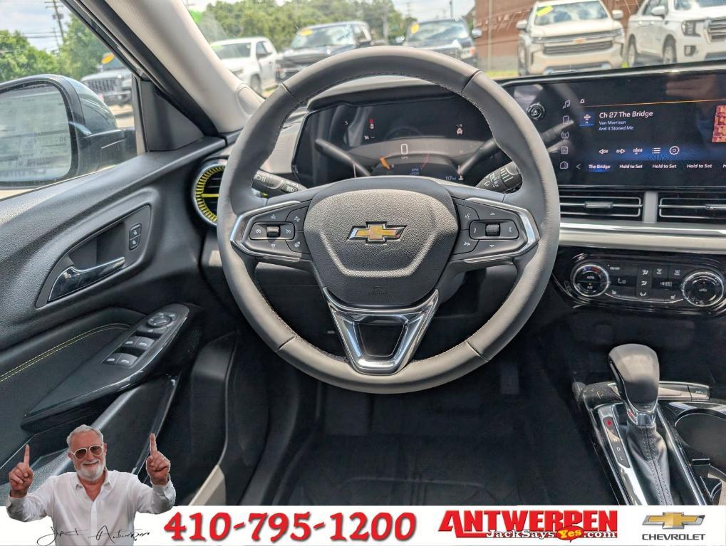 new 2025 Chevrolet Trax car, priced at $24,455