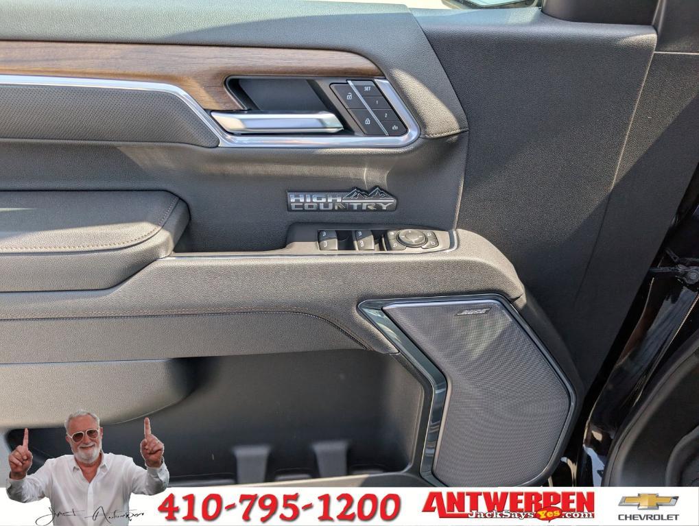 new 2025 Chevrolet Silverado 1500 car, priced at $73,285