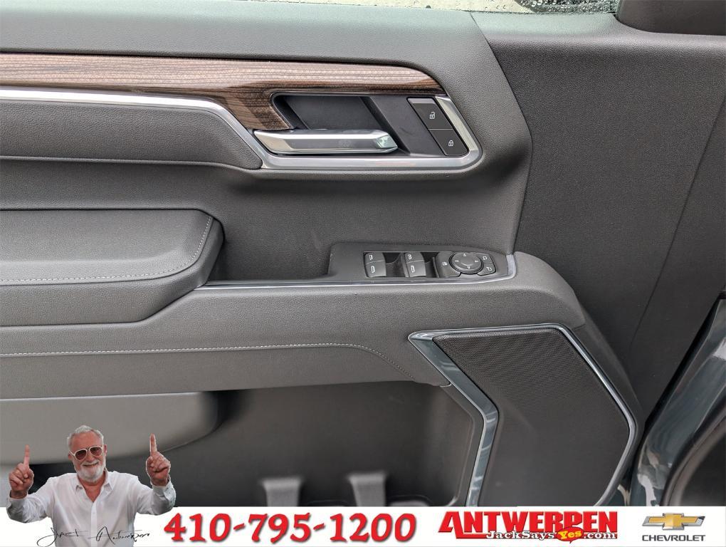 new 2025 Chevrolet Silverado 1500 car, priced at $53,999