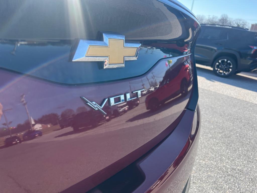 used 2016 Chevrolet Volt car, priced at $9,000