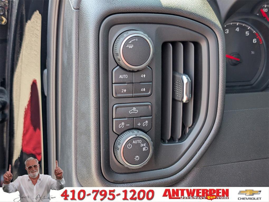 new 2025 Chevrolet Silverado 1500 car, priced at $42,943