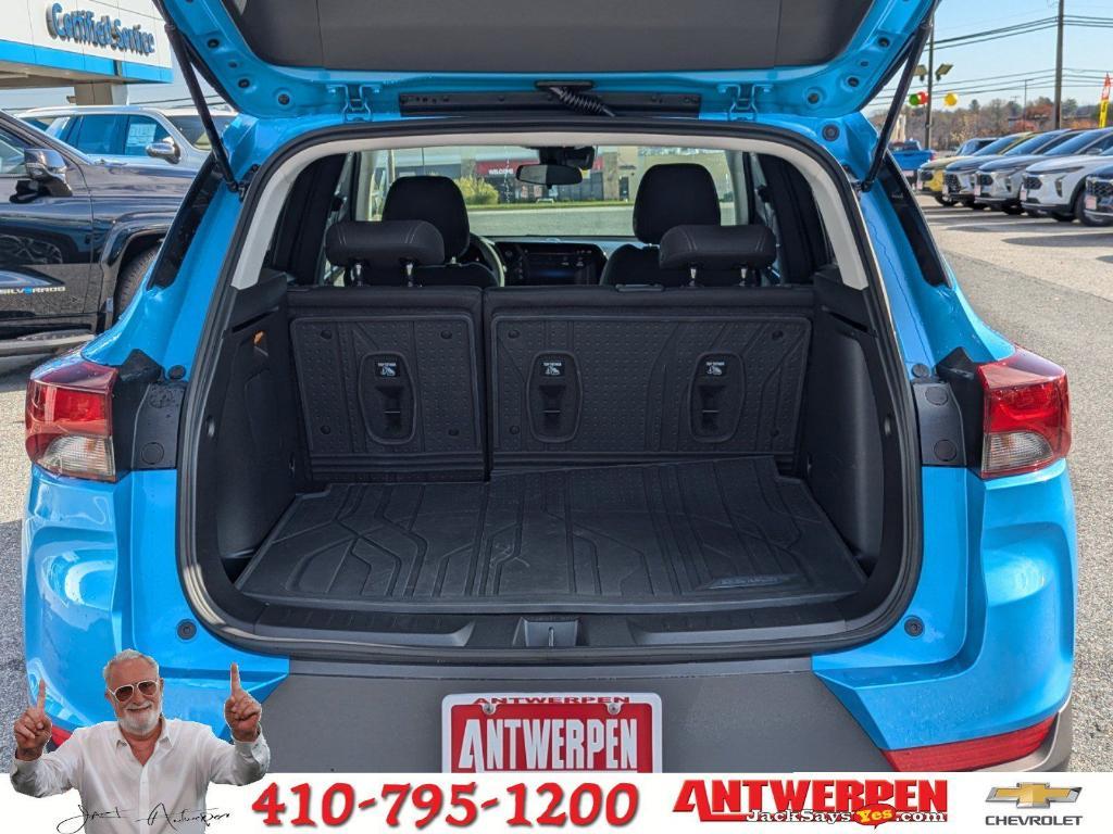 new 2025 Chevrolet TrailBlazer car, priced at $27,569
