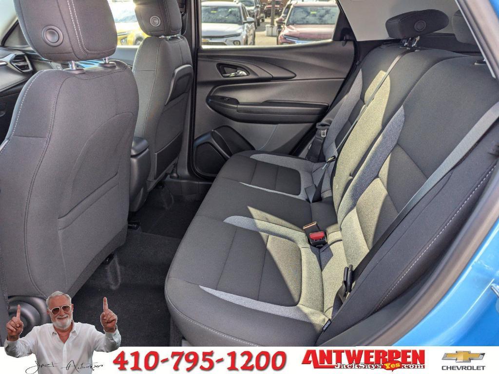 new 2025 Chevrolet TrailBlazer car, priced at $27,569