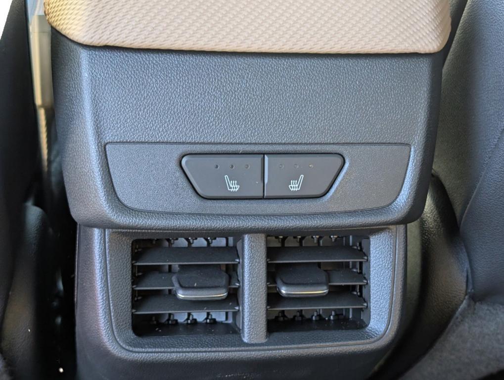 new 2025 Chevrolet Equinox car, priced at $34,072