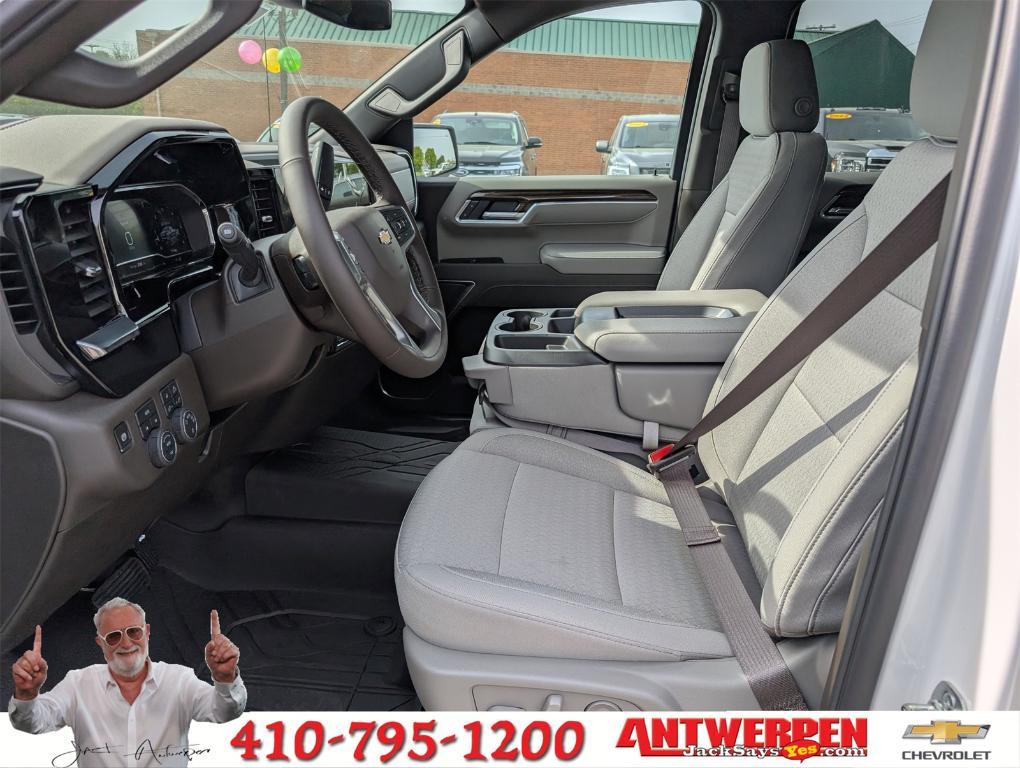 new 2025 Chevrolet Silverado 1500 car, priced at $50,389