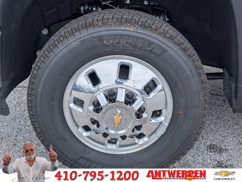 new 2025 Chevrolet Silverado 3500 car, priced at $91,590