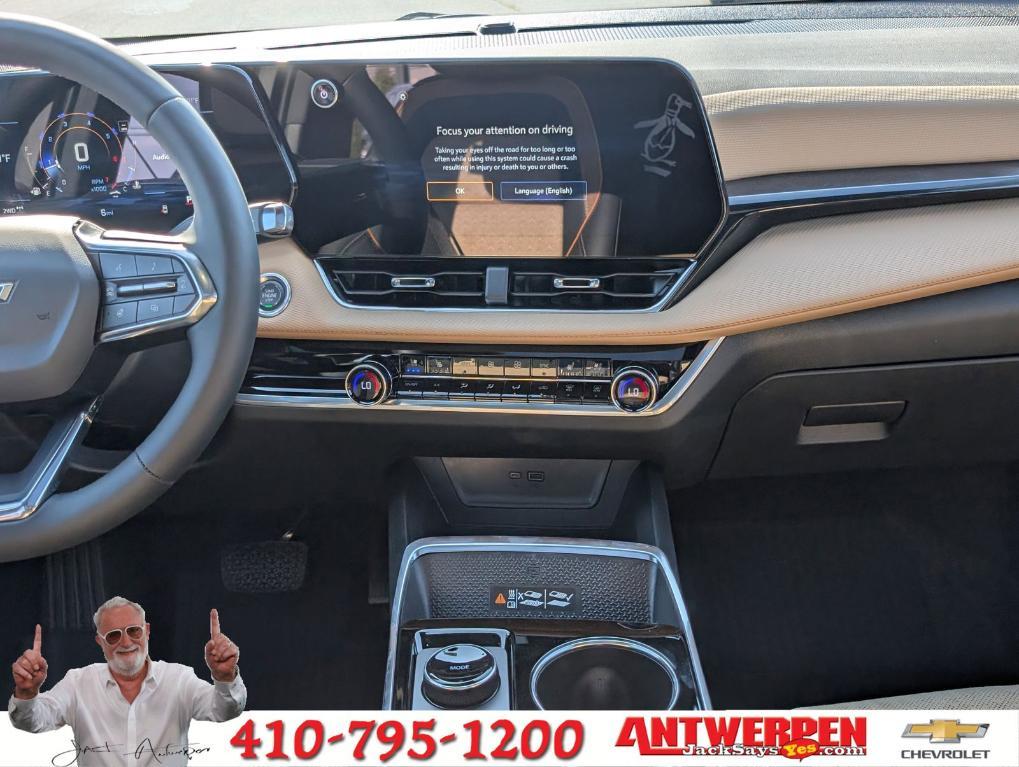 new 2026 Chevrolet Equinox car, priced at $36,712