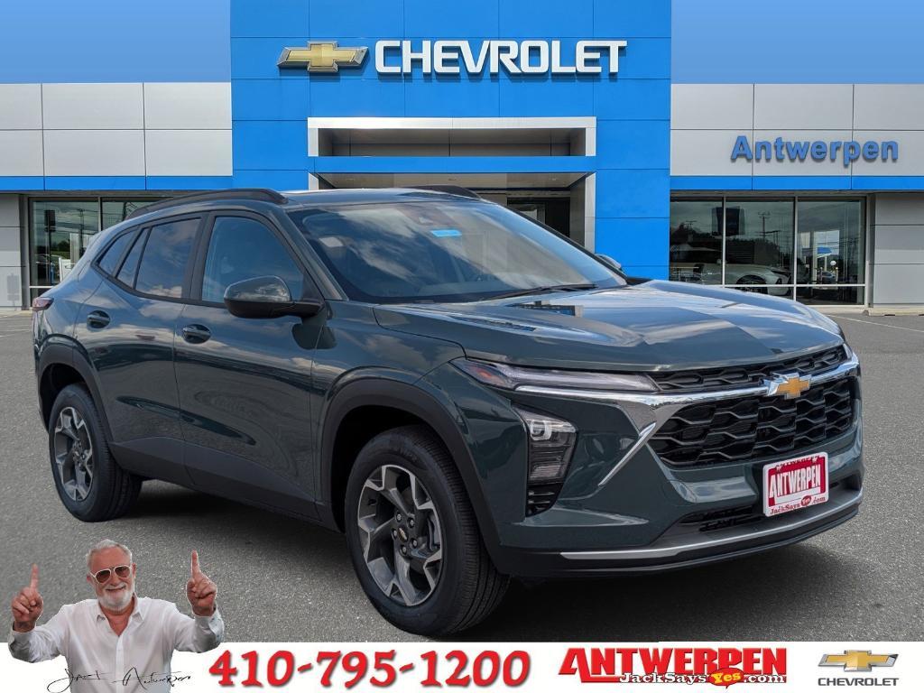 new 2025 Chevrolet Trax car, priced at $26,145