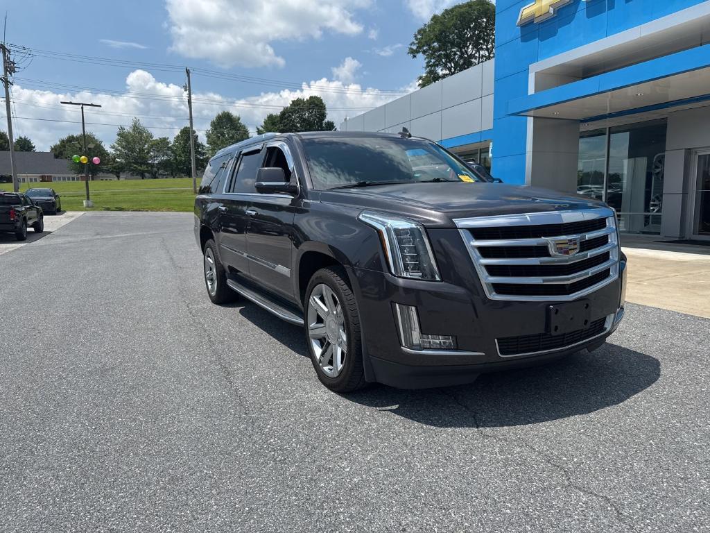 used 2016 Cadillac Escalade ESV car, priced at $25,000