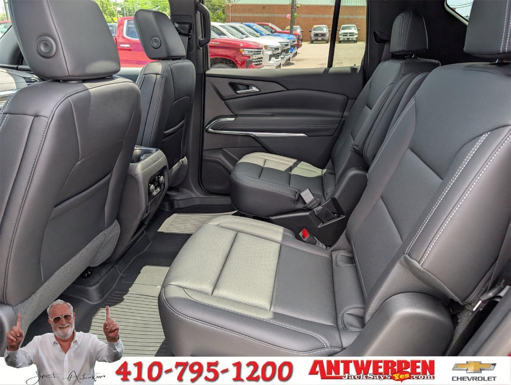 new 2025 Chevrolet Traverse car, priced at $49,040