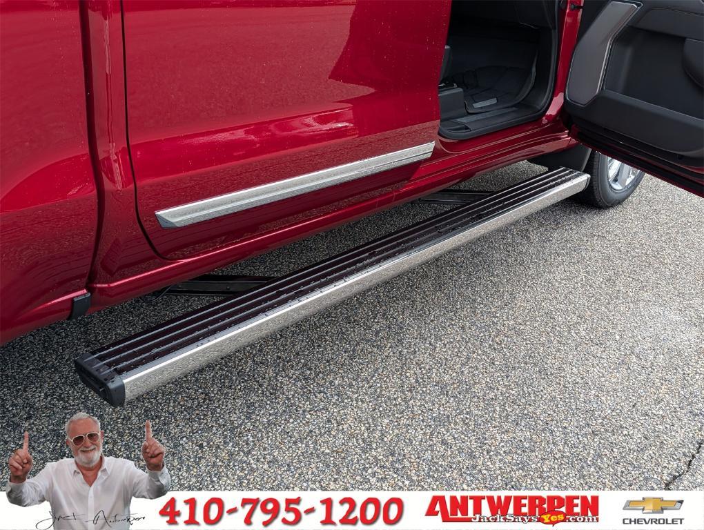 new 2025 Chevrolet Silverado 1500 car, priced at $70,576