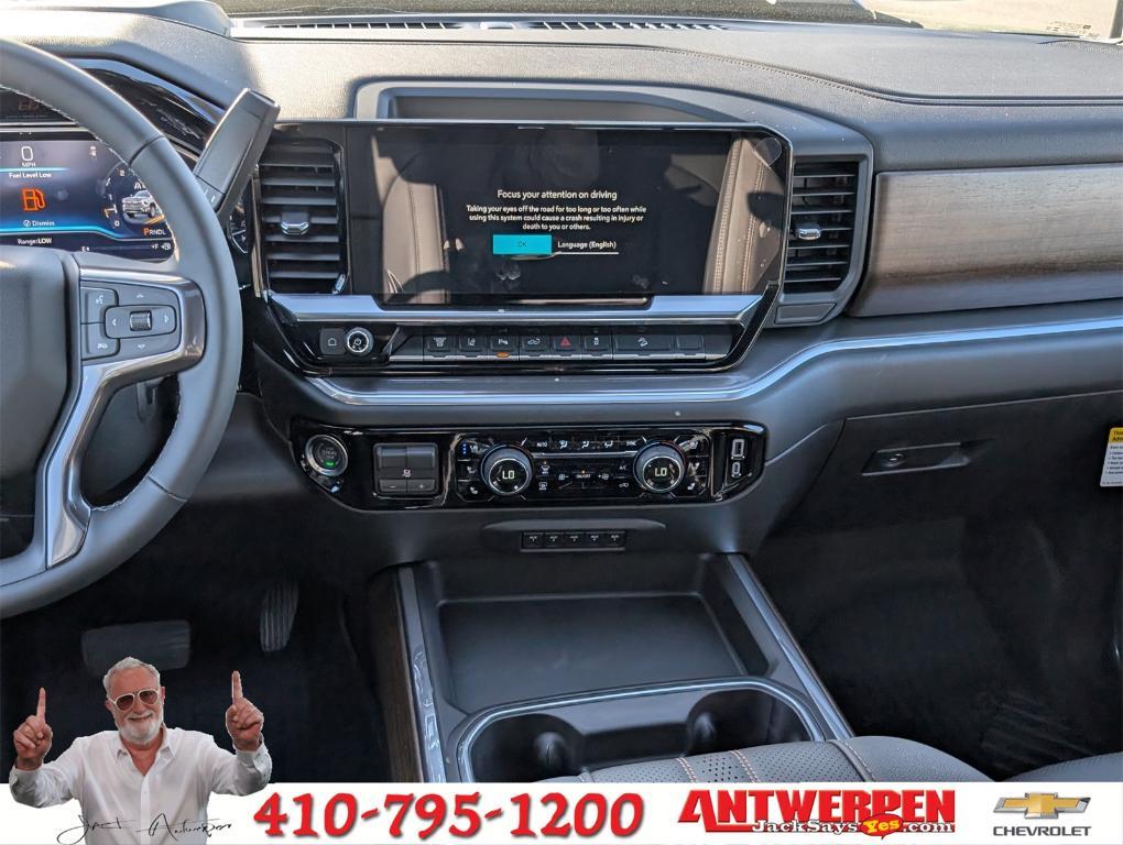new 2025 Chevrolet Silverado 3500 car, priced at $89,660