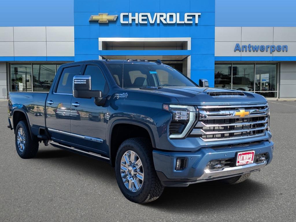 new 2025 Chevrolet Silverado 3500 car, priced at $90,660