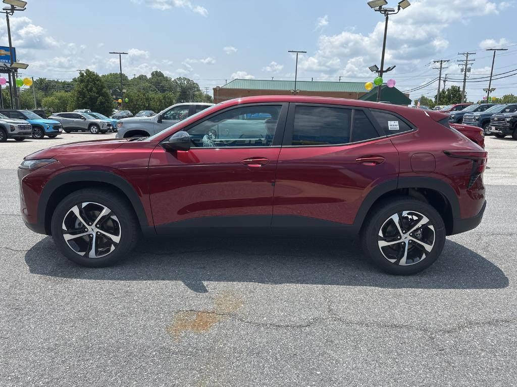 new 2025 Chevrolet Trax car, priced at $25,300