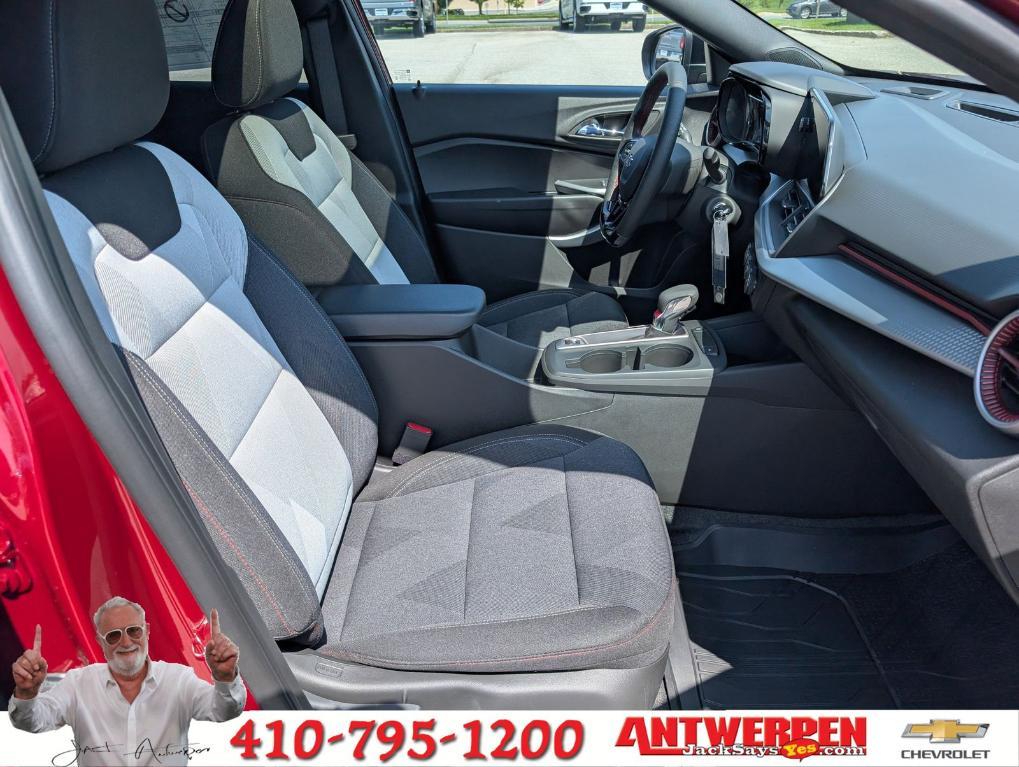new 2025 Chevrolet Trax car, priced at $23,321