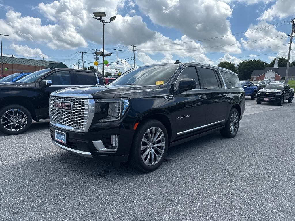 used 2023 GMC Yukon XL car, priced at $69,306