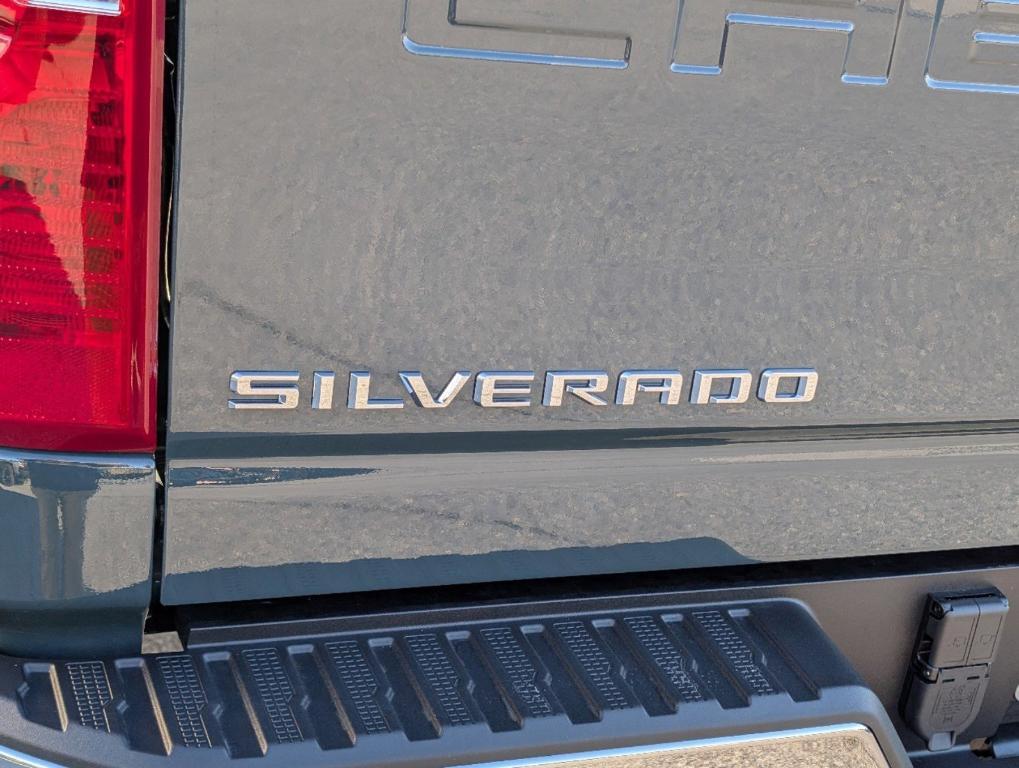 new 2025 Chevrolet Silverado 2500 car, priced at $60,587