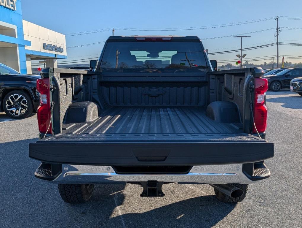 new 2025 Chevrolet Silverado 2500 car, priced at $60,587